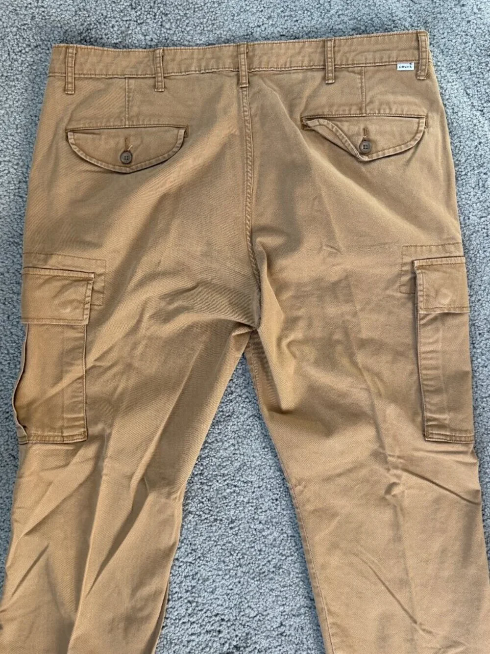 Levi’s 541 Athletic Fit Cargo Twill Pants Caraway Tan Khaki 38x32 PC9-24877